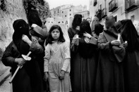 SPAIN. 1982. Cuenca. The penitent girl.